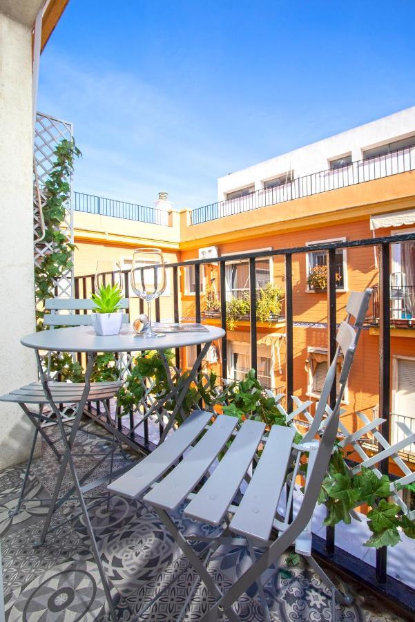 Genteel Home Santa Marta Sevilla Kültér fotó